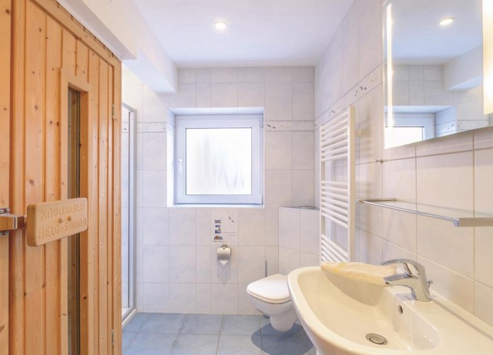 Bad mit Sauna
